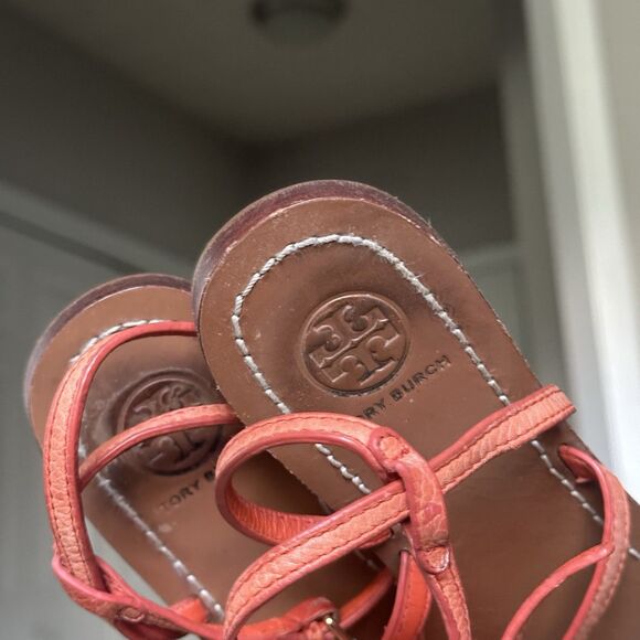 Tory Burch Women's Emmy T-Strap Logo Flat Orange Leather Sandals size 6M - Picture 7 of 12